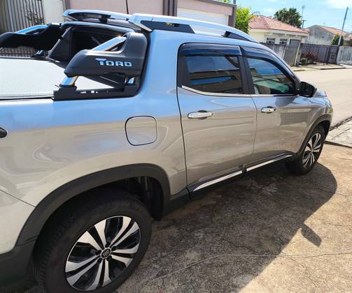 FIAT TORO 1.3 TURBO 270 FLEX VOLCANO AT6 FIAT TORO 1.3 TURBO 270 FLEX VOLCANO AT6